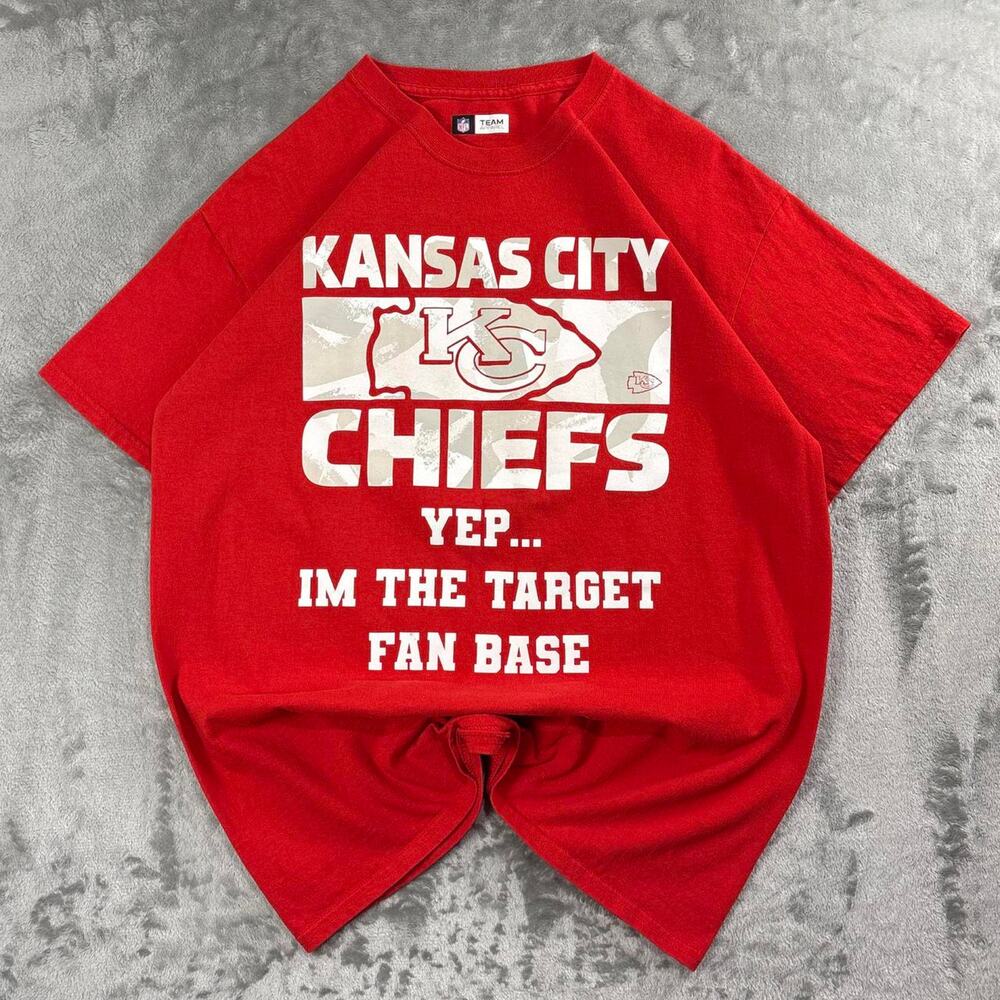 Kansas City Chiefs NFL Luci 15 Graphic T-Shirt Red Men’s Large